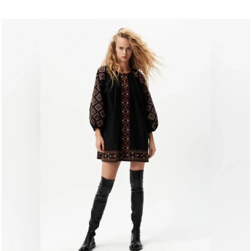 Zara Embroidered Boho Kaftan Tunic Mini Dress with Blouson Sleeves